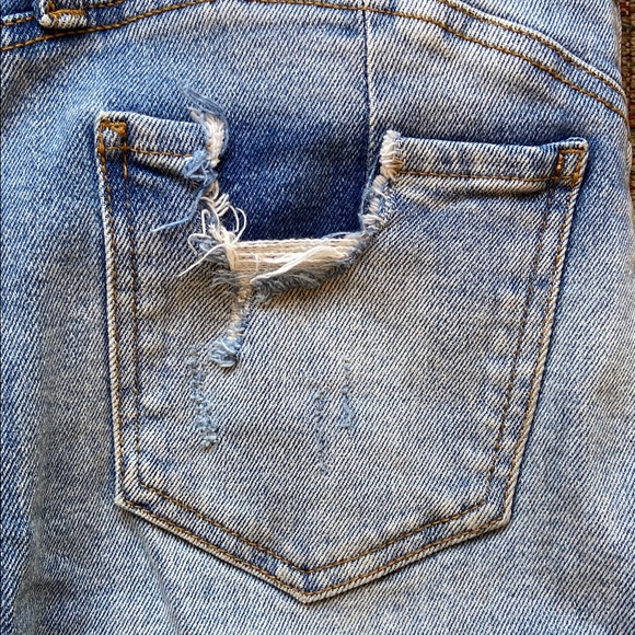 Women’s Kendall & Kylie Distressed Jeans, Icon High Rise Straight, Size 9/29 - Picture 5 of 16